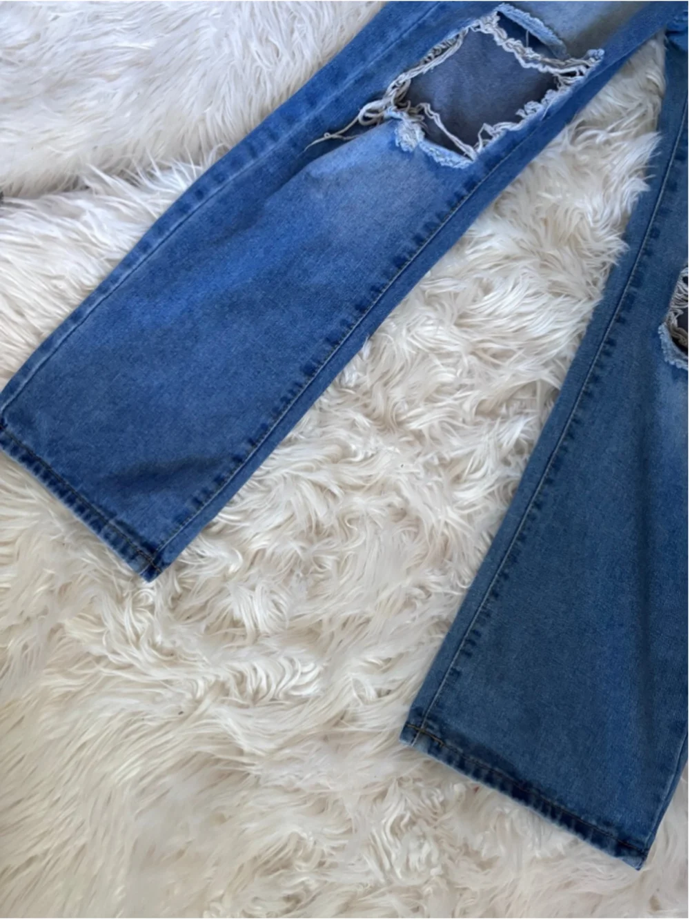 High-Rise Vintage Baggy Denim Jeans distressed skater punk